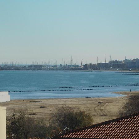 רימיני Hotel Dolores מראה חיצוני תמונה