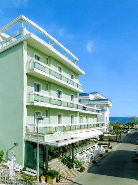 רימיני Hotel Dolores מראה חיצוני תמונה