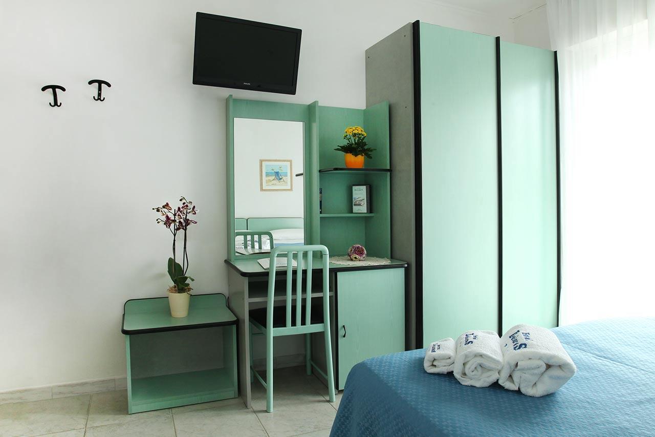 רימיני Hotel Dolores מראה חיצוני תמונה