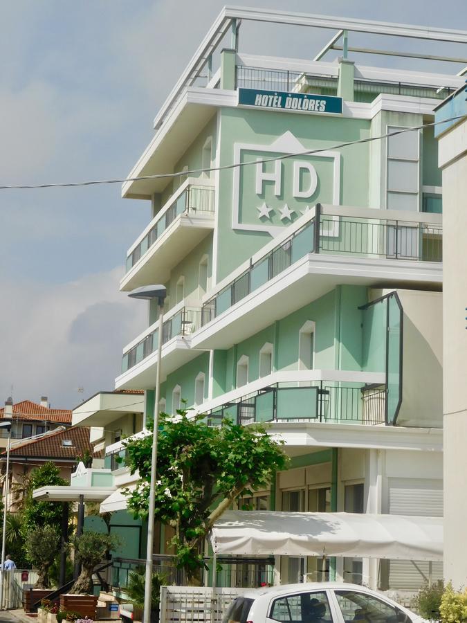 רימיני Hotel Dolores מראה חיצוני תמונה