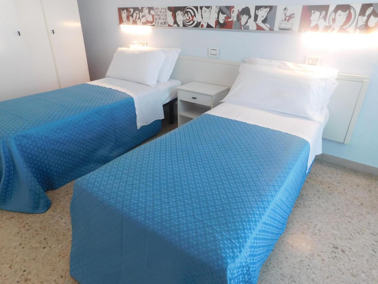 רימיני Hotel Dolores מראה חיצוני תמונה